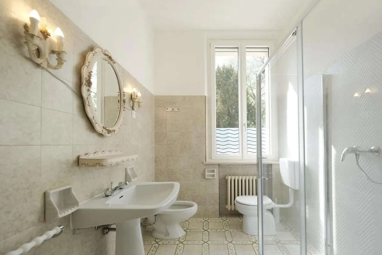 Certosa Di Ferrara Wonderful Villa X12! 0*,