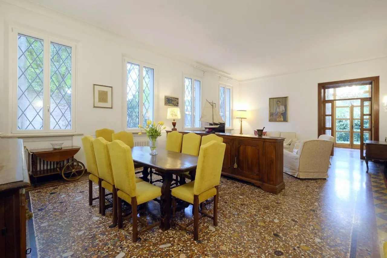 Certosa Di Ferrara Wonderful Villa X12! Apartment