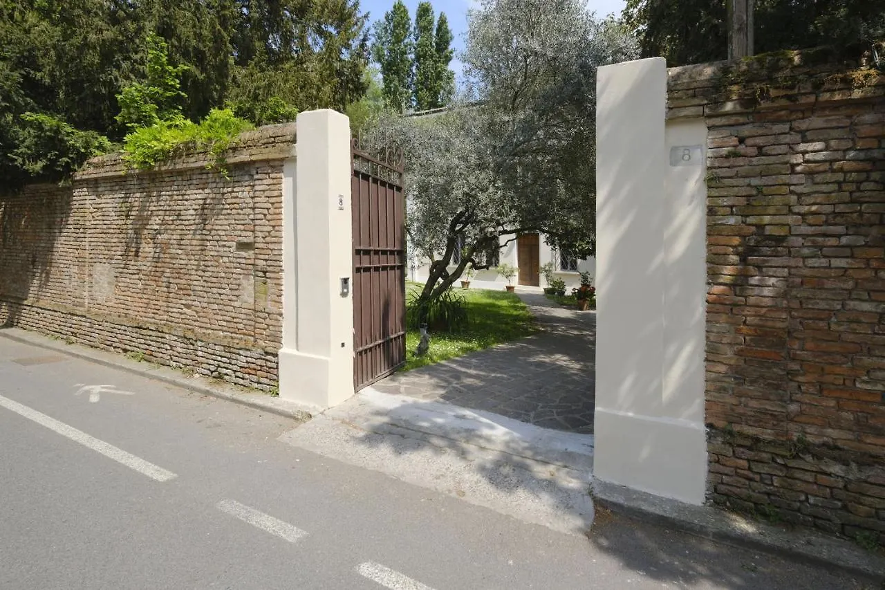 Certosa Di Ferrara Wonderful Villa X12! 0*,  Italy