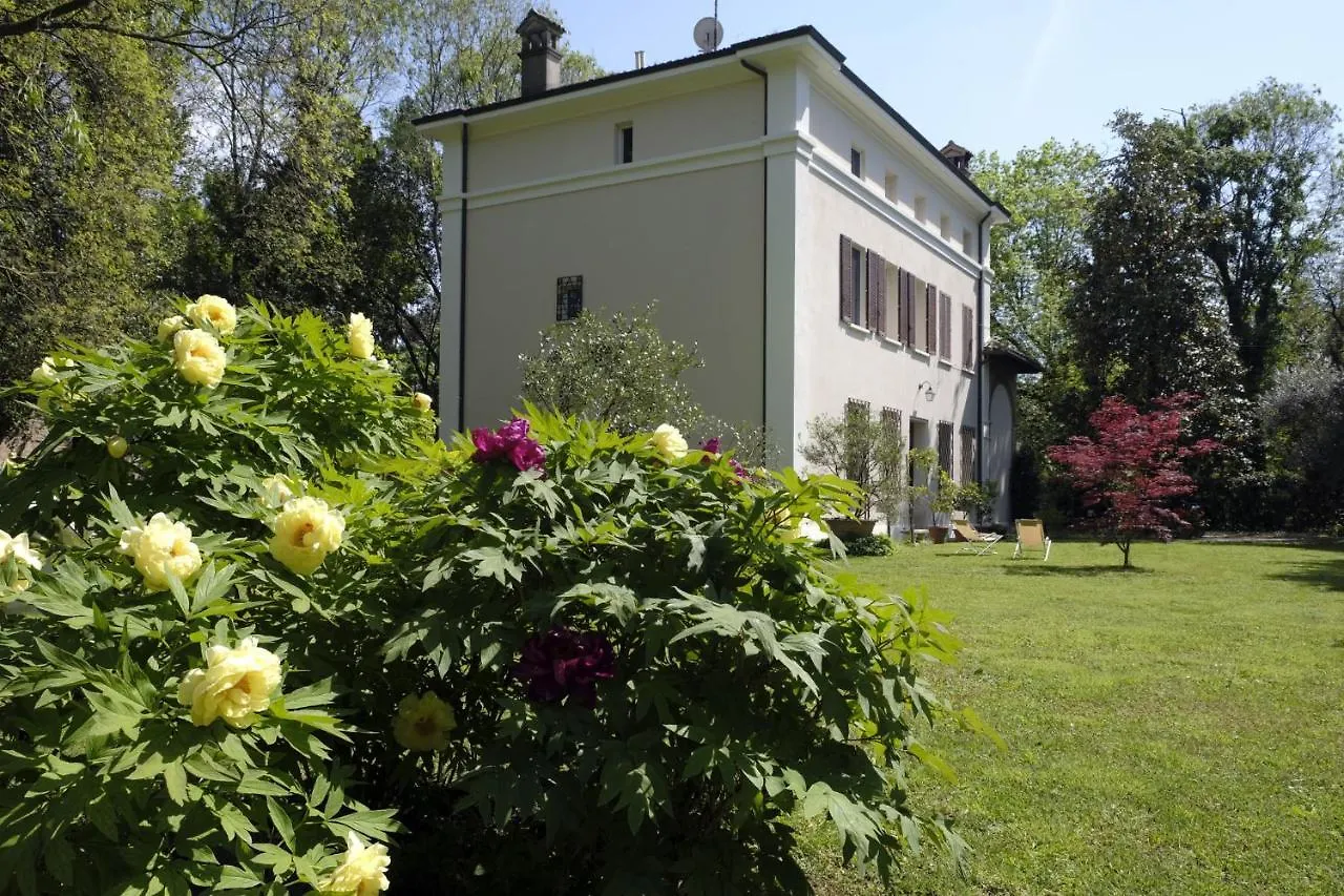 Certosa Di Ferrara Wonderful Villa X12!